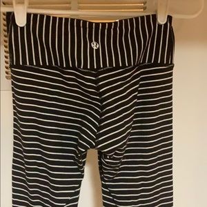 lululemon athletica Pants - lululemon wunder under lululemon athletica Pants - lululemon wunder under